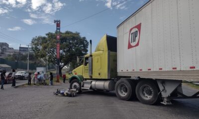 Choque entre trailer y moto