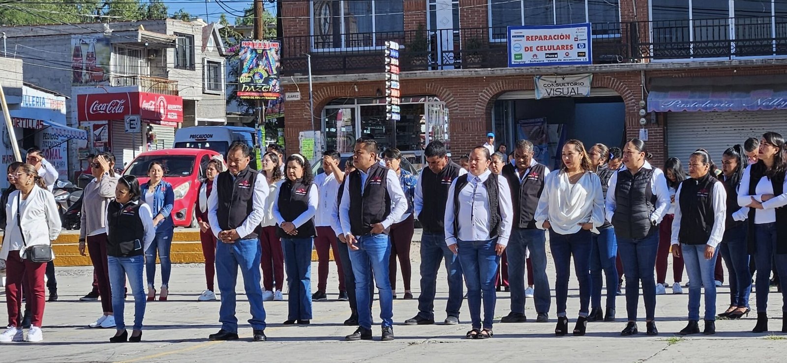 San Salvador Celebra Honores A La Bandera Y Reconoce El Día ...