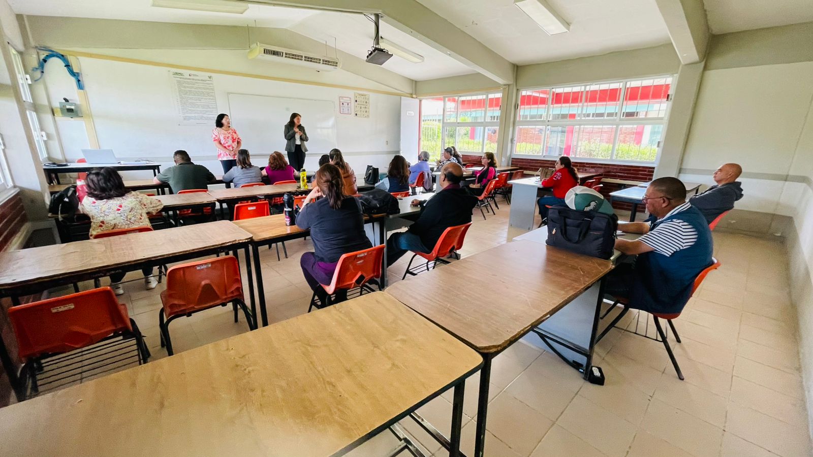 COBAEH Ajusta Planes De Estudio Para Implementar La Nueva Escuela ...